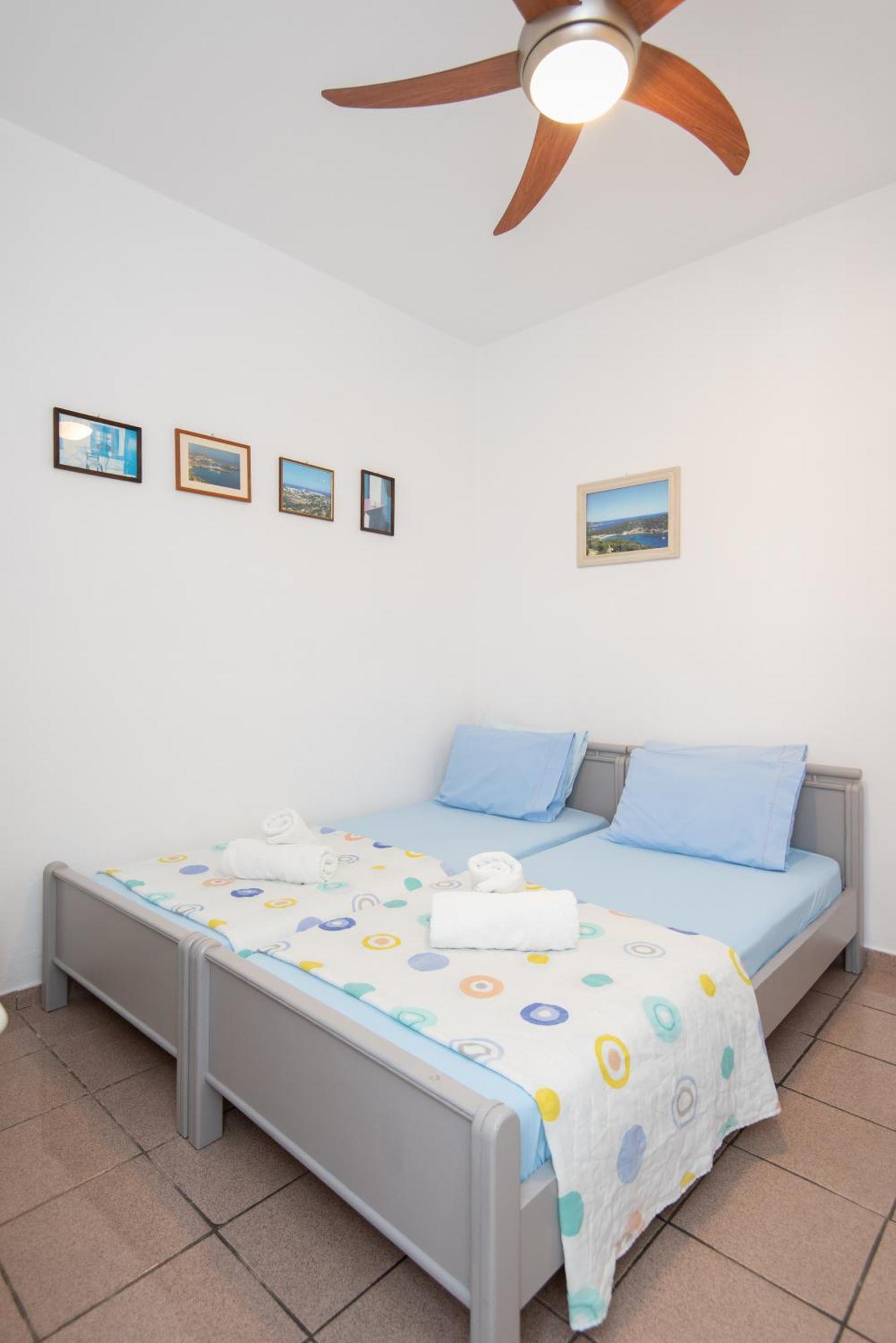 Simeon Rooms & Apartments Kamares  Bagian luar foto
