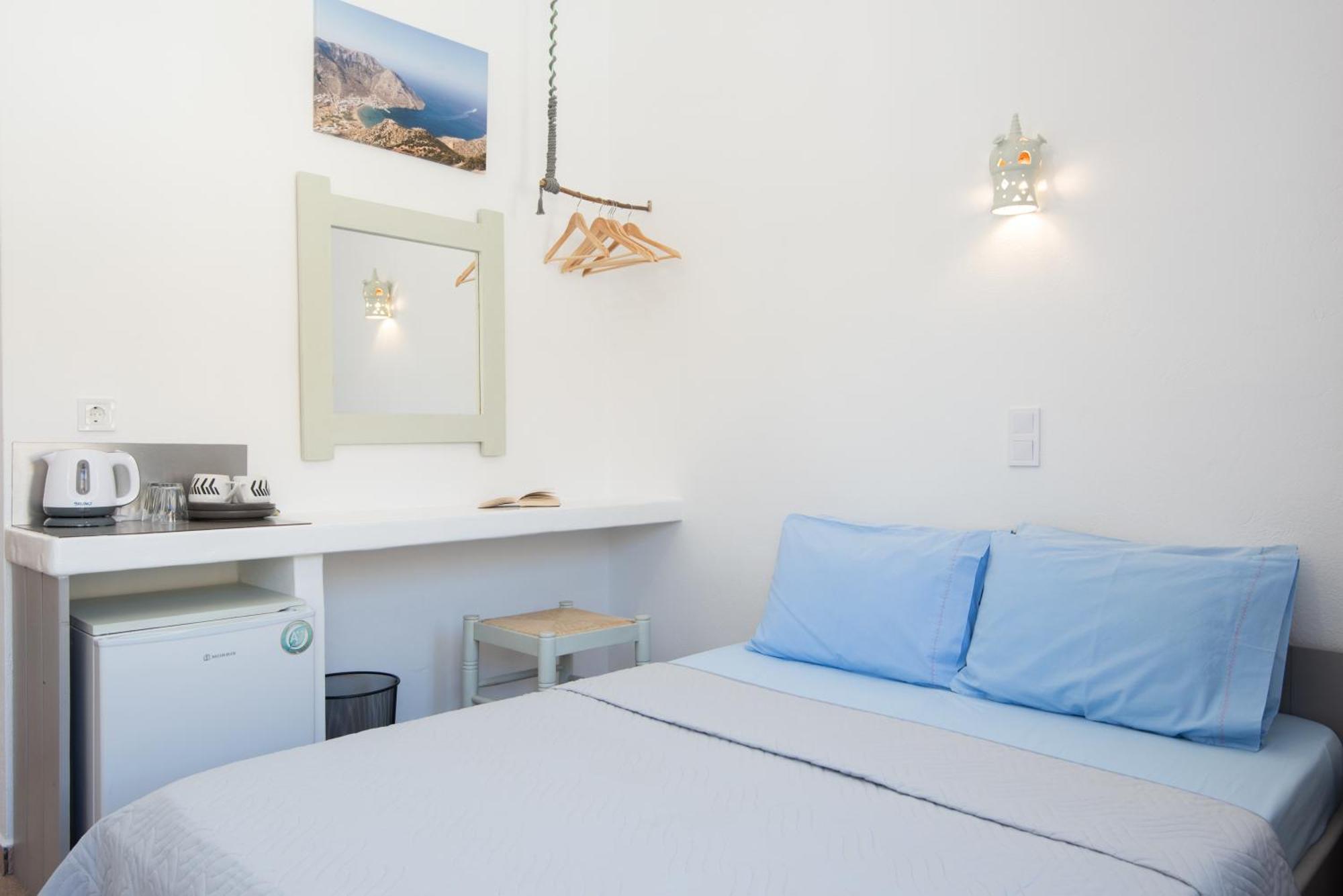 Simeon Rooms & Apartments Kamares  Bagian luar foto