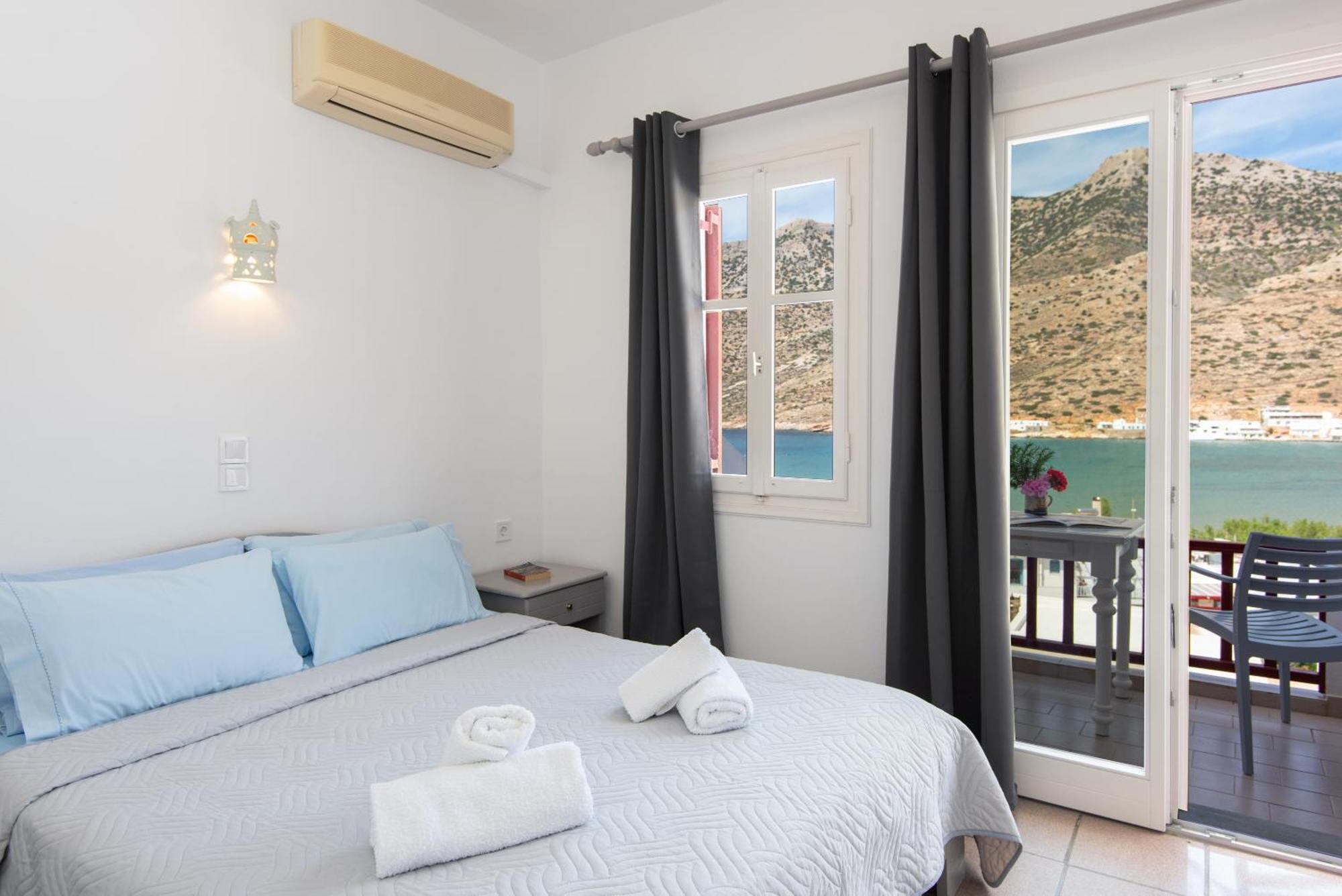 Simeon Rooms & Apartments Kamares  Bagian luar foto